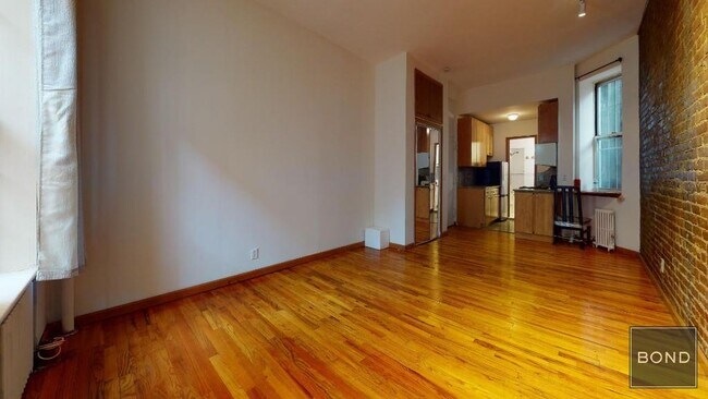 1654 3rd Ave in New York, NY - Building Photo - Building Photo