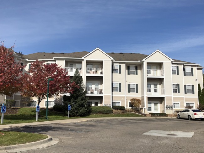 The Village of Redford-Independent Living 55+ in Redford, MI - Building Photo - Building Photo