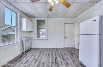 228 N Main Ave in Scranton, PA - Building Photo - Building Photo