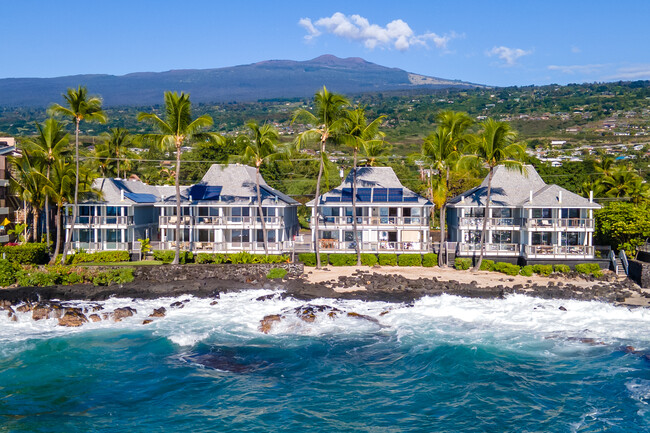 Hale Kai O'Kona in Kailua Kona, HI - Foto de edificio - Building Photo