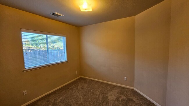 5750 Ranch Prairie Tr