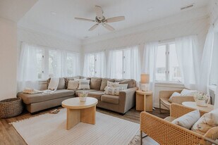 3 S Surrey Ave in Ventnor City, NJ - Building Photo