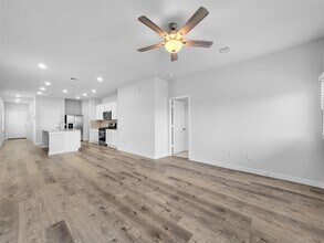 11606 Prosperity Dr in Barrett, TX - Building Photo - Building Photo