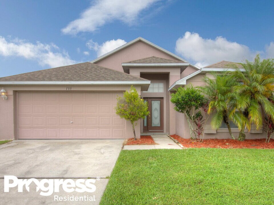 133 Thornbury Dr in Kissimmee, FL - Building Photo