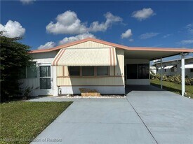 3328 New York Ave in Sebring, FL - Building Photo