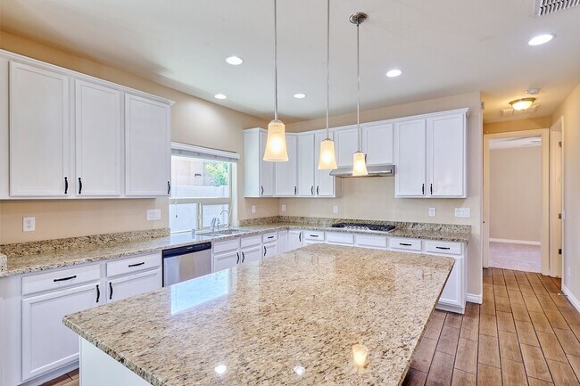 116 E Lynx Pl in Chandler, AZ - Building Photo - Building Photo