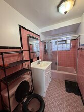 7228 S Phillips Ave in Chicago, IL - Building Photo - Building Photo