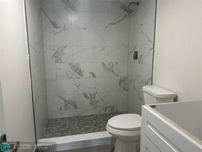 495 SE 8th St in Deerfield Beach, FL - Building Photo - Building Photo
