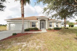 2169 Palm Ct in North Port, FL - Building Photo
