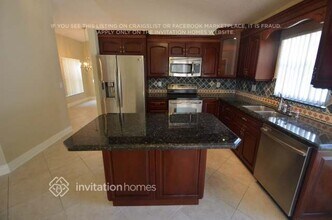 2051 NW 188th Ave in Pembroke Pines, FL - Building Photo - Building Photo