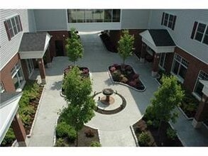 114 Granite St in Westerly, RI - Building Photo - Building Photo