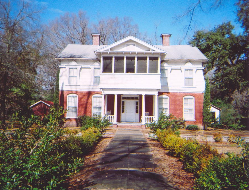 Ellerbe House in Bennettsville, SC - Building Photo