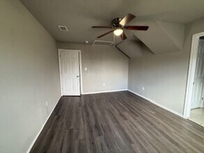 1507 Gorman in San Antonio, TX - Building Photo - Building Photo