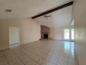 6408 Elmview Dr in Arlington, TX - Building Photo - Building Photo