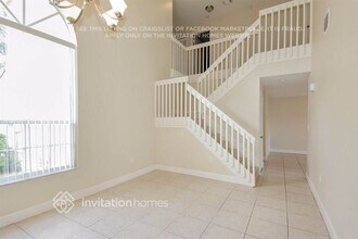 19093 NW 12th Ct in Pembroke Pines, FL - Foto de edificio - Building Photo