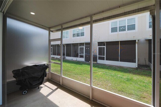 26532 Castleview Way in Wesley Chapel, FL - Building Photo - Building Photo