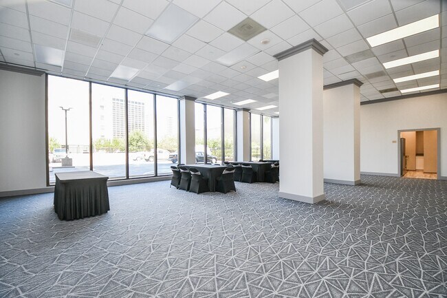 property at 5150 Hidalgo St