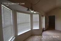 2705 Gillmeister Ln photo'