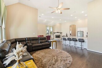 2239 Plum Creek Dr in Manvel, TX - Building Photo - Building Photo