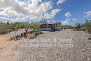 13560 E Kahlua Rd in Vail, AZ - Building Photo