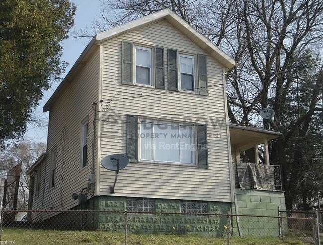 property at 1105 Baxter St SE