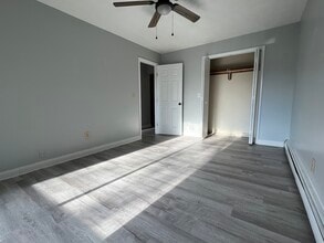 15 Fairmor Dr in Westover, WV - Building Photo - Building Photo