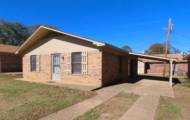 803 Oakwood St in Whitehouse, TX - Building Photo - Building Photo