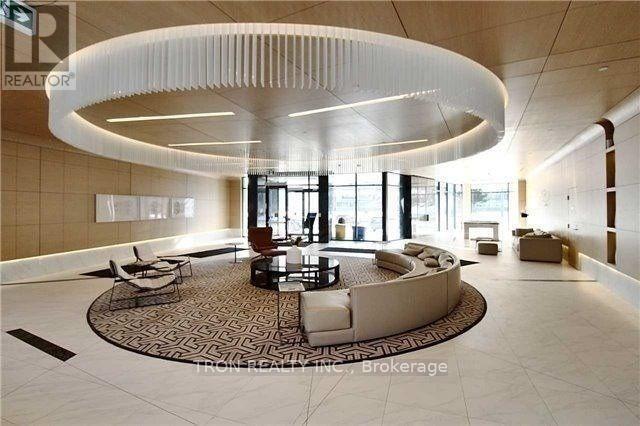 99 The Donway W in Toronto, ON - Building Photo - Building Photo