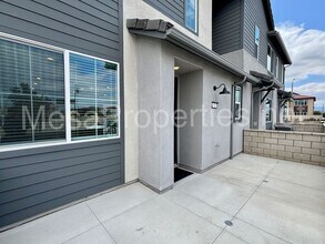 5929 Rockport Rd in Eastvale, CA - Building Photo - Building Photo