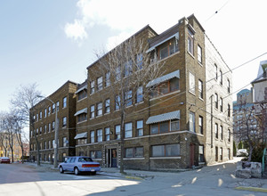 The Lelouvre Apartments/Randolph Grand Manor in Milwaukee, WI - Building Photo - Building Photo