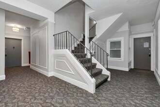 Oak Shrader Apartments in San Francisco, CA - Building Photo - Building Photo