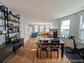 29 Cameron Ave in Cambridge, MA - Building Photo - Building Photo