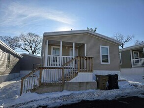 216 Cardinal Ln in Madison, WI - Building Photo - Building Photo