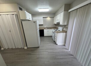 802 British Wood Dr SW in Lenoir, NC - Building Photo - Building Photo