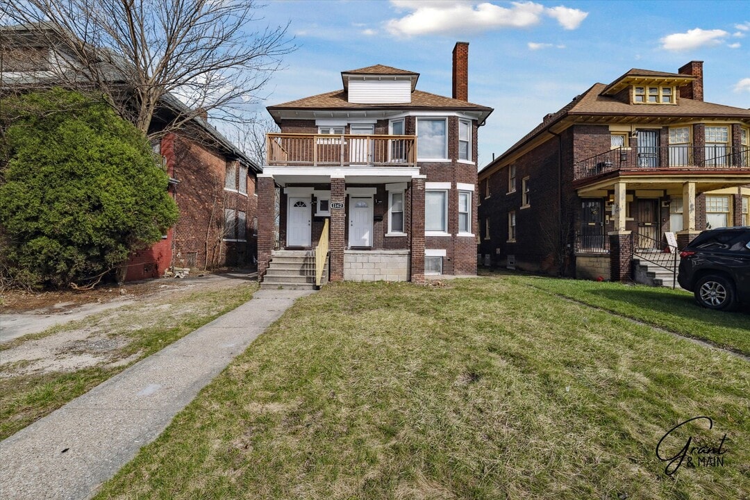 1162 Virginia Park St in Detroit, MI - Foto de edificio
