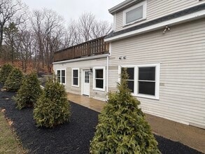 154 Granite St in Rockport, MA - Building Photo - Building Photo