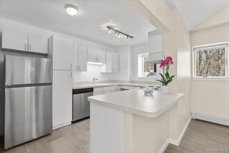 1265 N Ridge Rd in Shrub Oak, NY - Building Photo - Building Photo