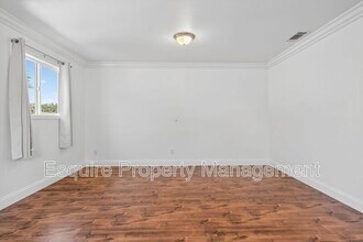 1218 N Olive St in Ventura, CA - Building Photo - Building Photo