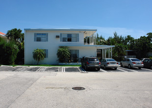 1085 98th St in Bay Harbor Islands, FL - Building Photo - Building Photo