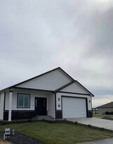 6549 WA-262 in Othello, WA - Building Photo