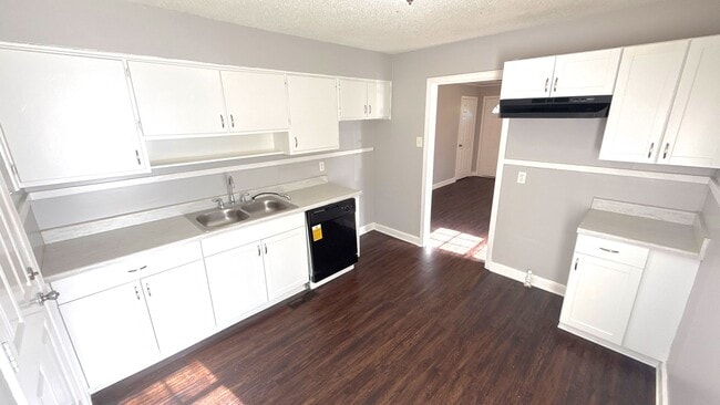 1937 N Graham St in Memphis, TN - Building Photo - Building Photo