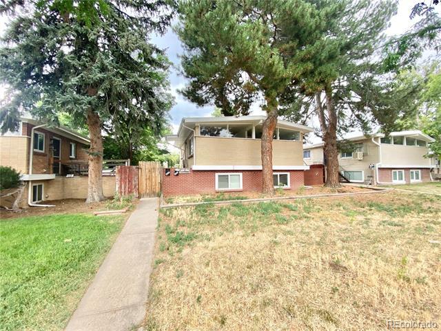 property at 1127 Clinton St