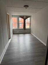 662 Main St in Slatington, PA - Building Photo - Building Photo