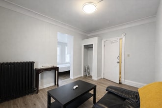 149 Burgar St in Welland, ON - Building Photo - Building Photo