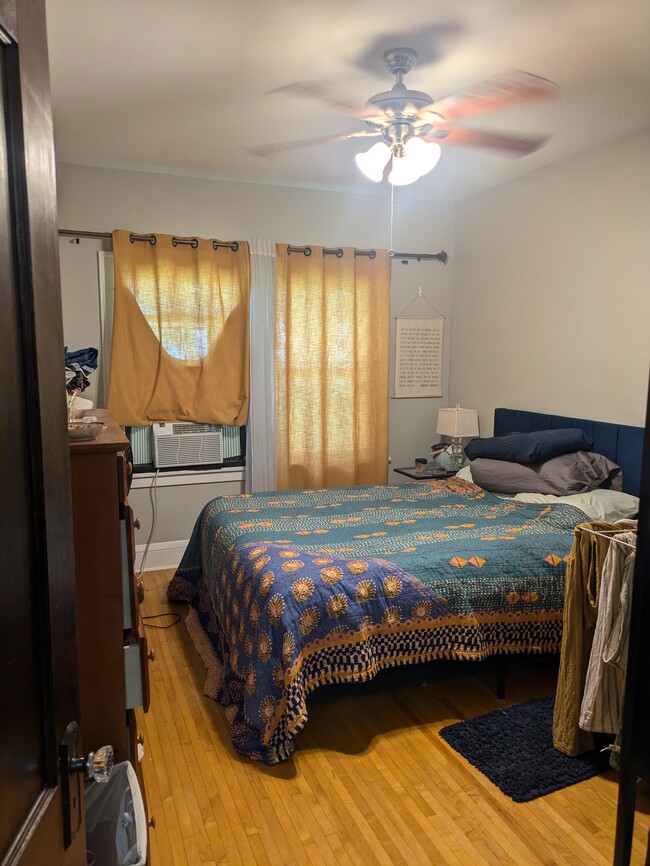 1895 Portland Ave, Unit APT 2 in St. Paul, MN - Foto de edificio - Building Photo