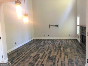 3320 Northcliff Dr in Suwanee, GA - Building Photo - Building Photo