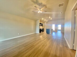 1924 135th St in Lubbock, TX - Building Photo - Building Photo