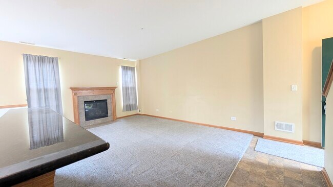 5014 Montauk Dr in Plainfield, IL - Building Photo - Building Photo