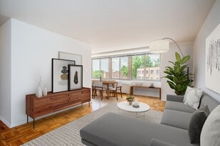 Cleveland House in Washington, DC - Building Photo