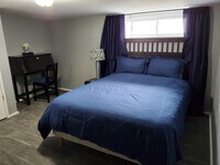 443 E 28th St photo'